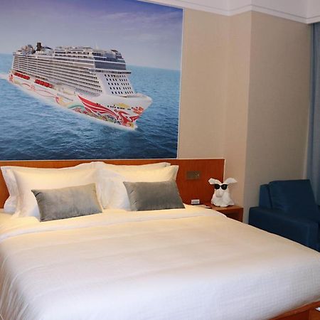 Linjiang International Cruise Hotel Baoyang Road Шанхай Экстерьер фото